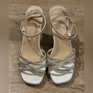 Betsey Johnson size 6